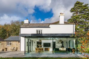 Glass conservatory on back of home